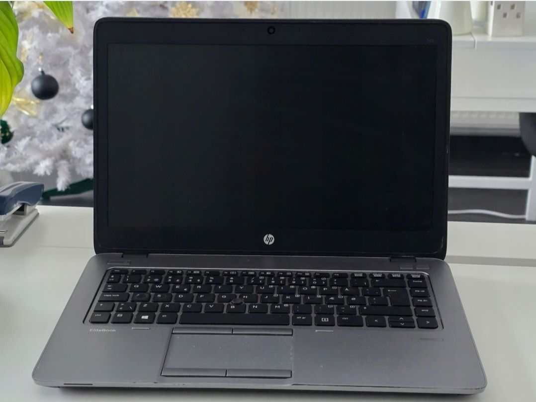 Laptop HP EliteBook 745 Procesor 4 Rdzenie 16GB RAM DyskSSD Windows 10