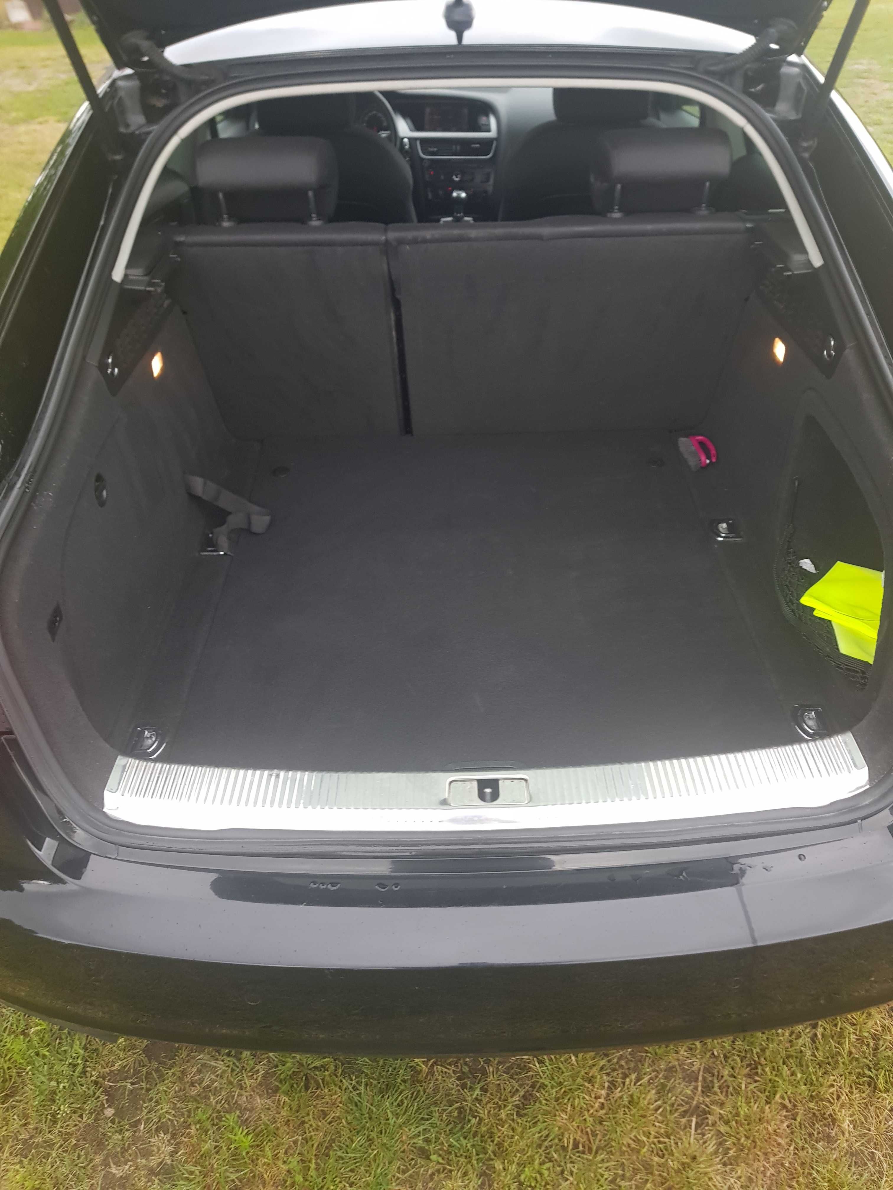 Audi A 5  A 4  5 Drzwi