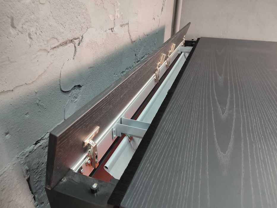 Biurko czarne VS elektryczne 180x90cm elektrycznie sterowane 70-118cm