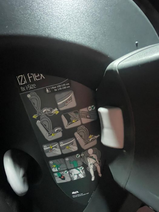 2 Cadeiras Auto BeSafe iZi Flex FIX i-Size – Como Novas