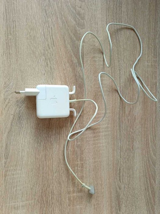 Зарядка Apple MagSafe2 оригинал 45W хорошее состояние