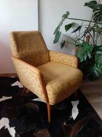 Fotel PRL vintage drewno