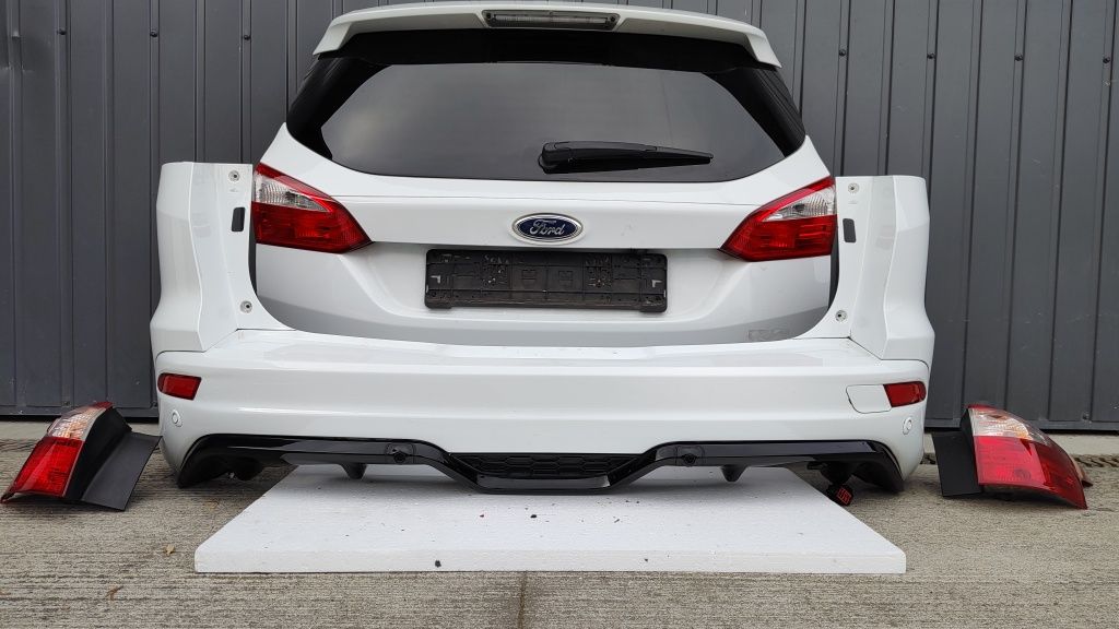 Ford Focus st line mk3 klapa zserzakLampy led