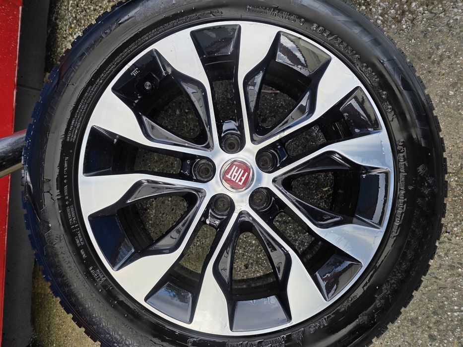 Fiat tipo kola felgi alufelgi  16" opony zima 24r 205 55 r16