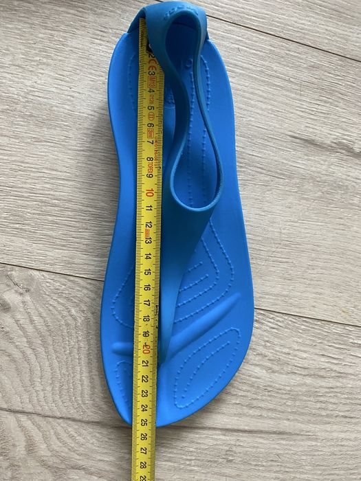 Crocs ssexi flip, размер W8, W7