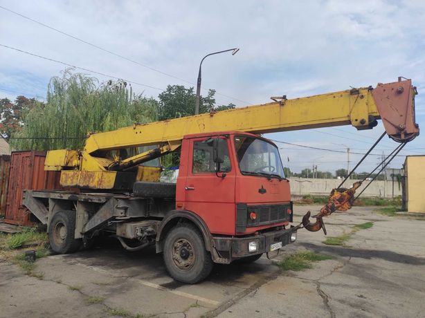 Продам автокран МАЗ, Ивановец 14 т. Кран КС 3577.