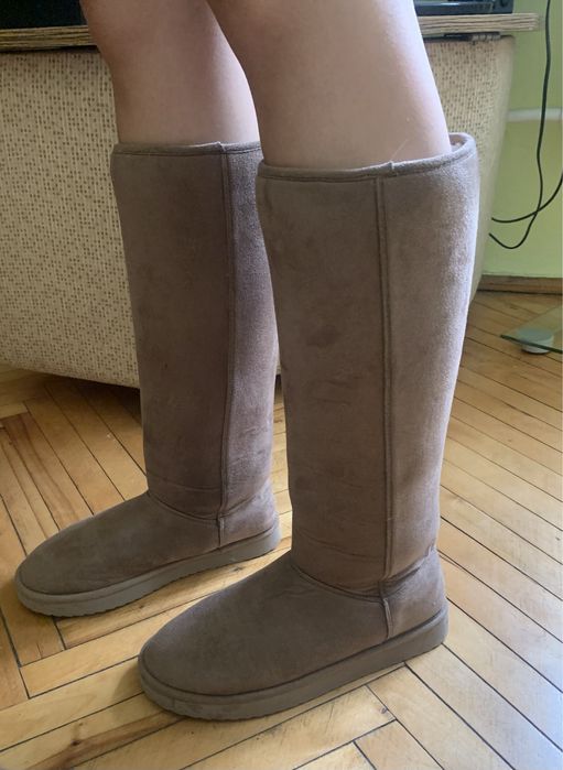 Ugg зима 37 розмір жіночі
