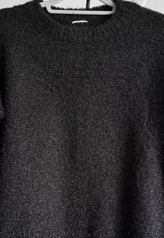 elegancki Sweter m l r.uniwersalny błyszczący przyjemny materiał