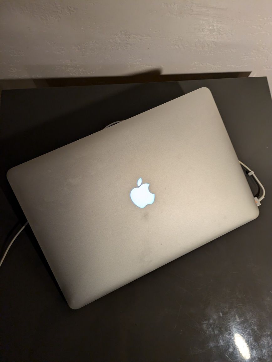 MacBook Pro (Retina, 15-inch,Mid 2015)