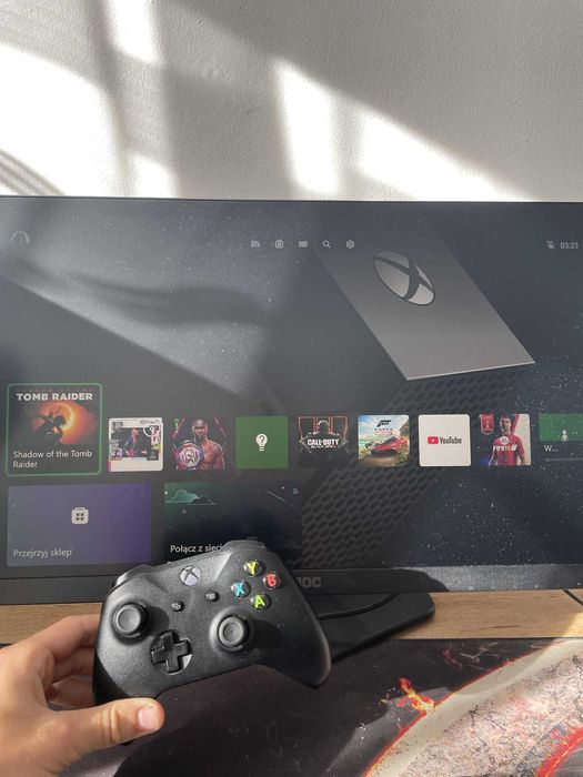 Xbox One X 1TB (z napędem) Bardzo dobry stan | Pad | Pełne okablowanie