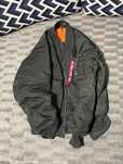 бомбер alpha industries
