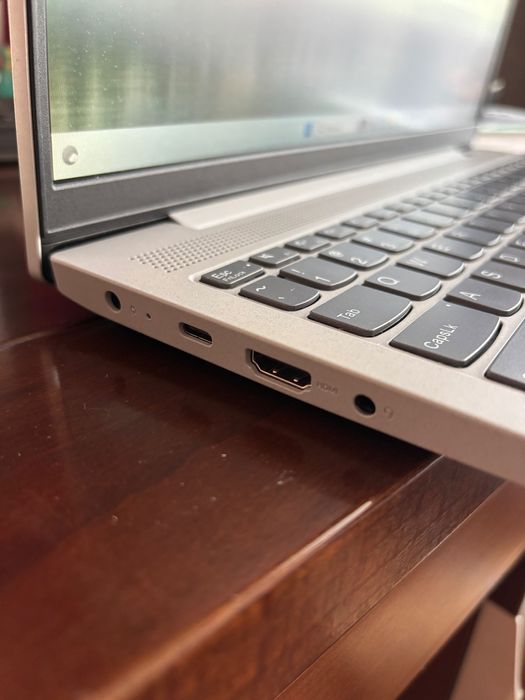 Lenovo IdeaPad 5-15 Ryzen 7 ; 15,6” + pakiet Microsoft Office