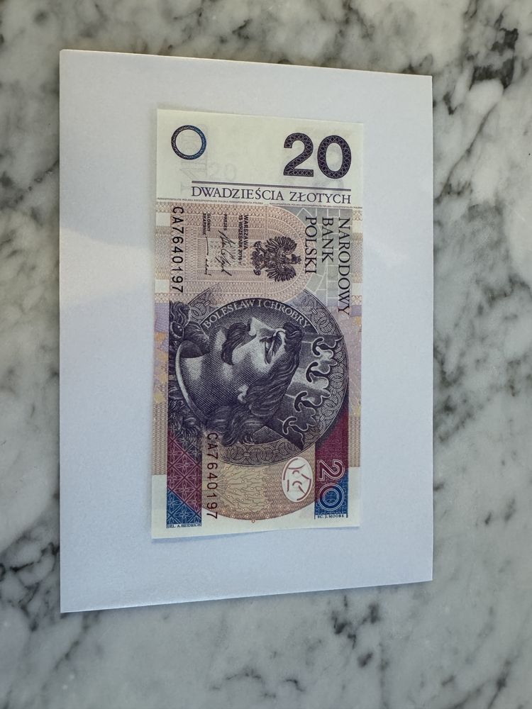 Nowy banknot 20 zł stan unc z paczki bankowej