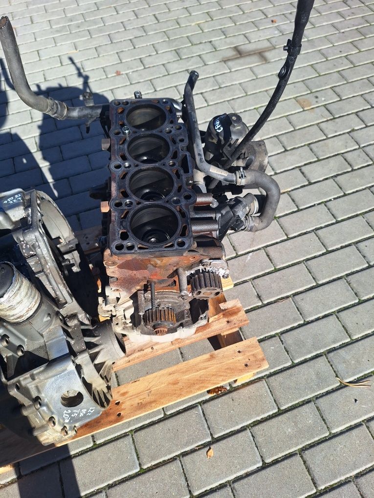 Silnik 2.0 TDI VW Transporter T5 c a a c