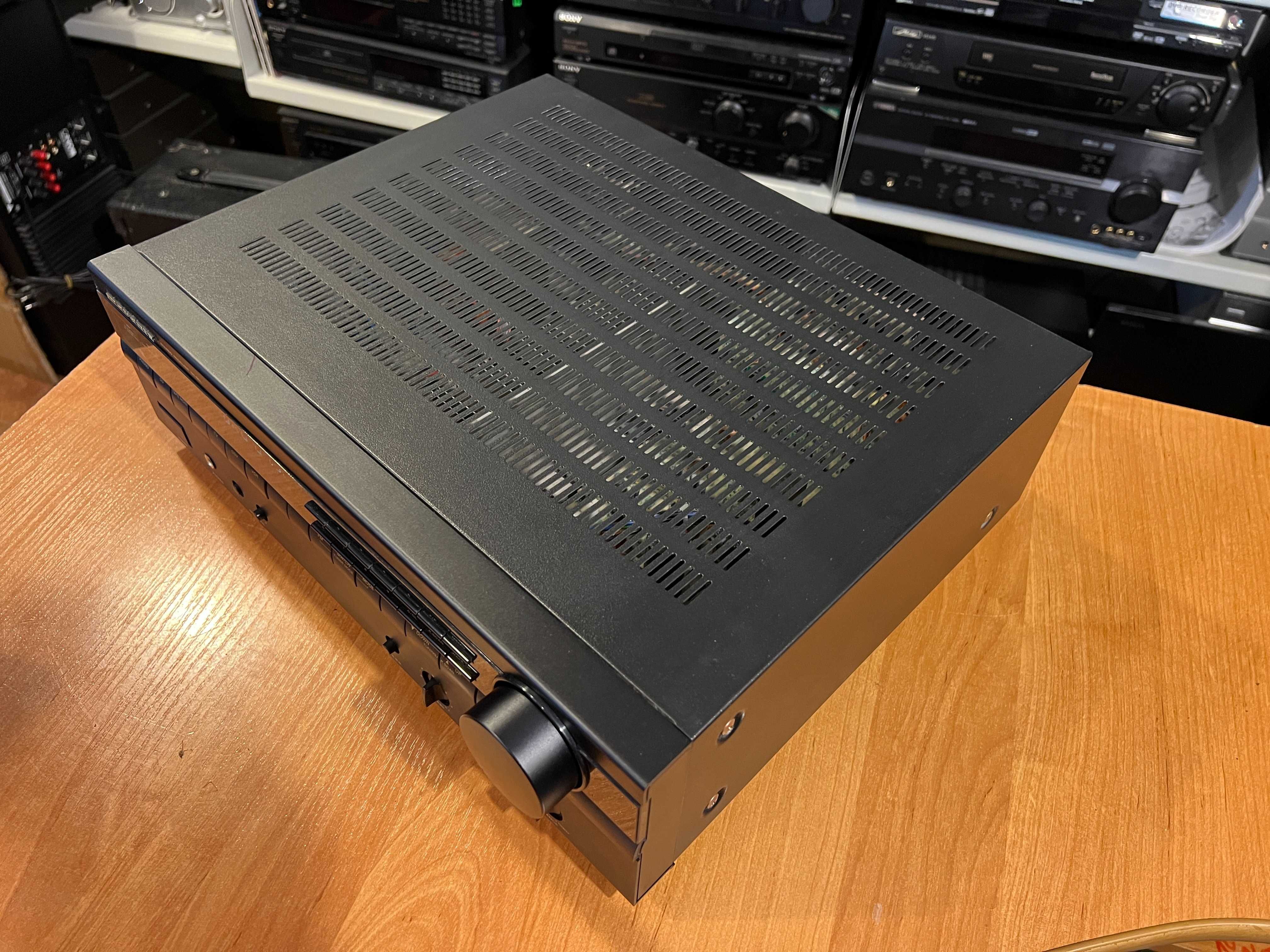 Amplituner stereo Marantz SR-50L Audio Room