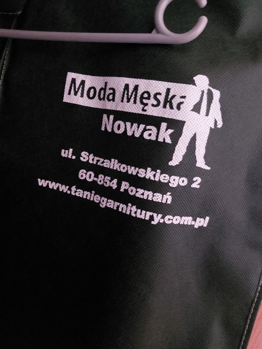 Biała koszula męska