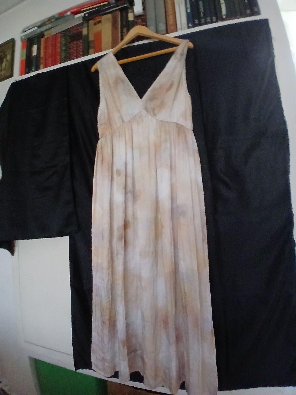 Vestidos maravilhosos excelente para esta estação