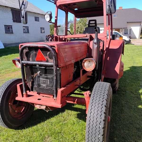 Ciągnik rolniczy UTB 5550 FIAT AGRI