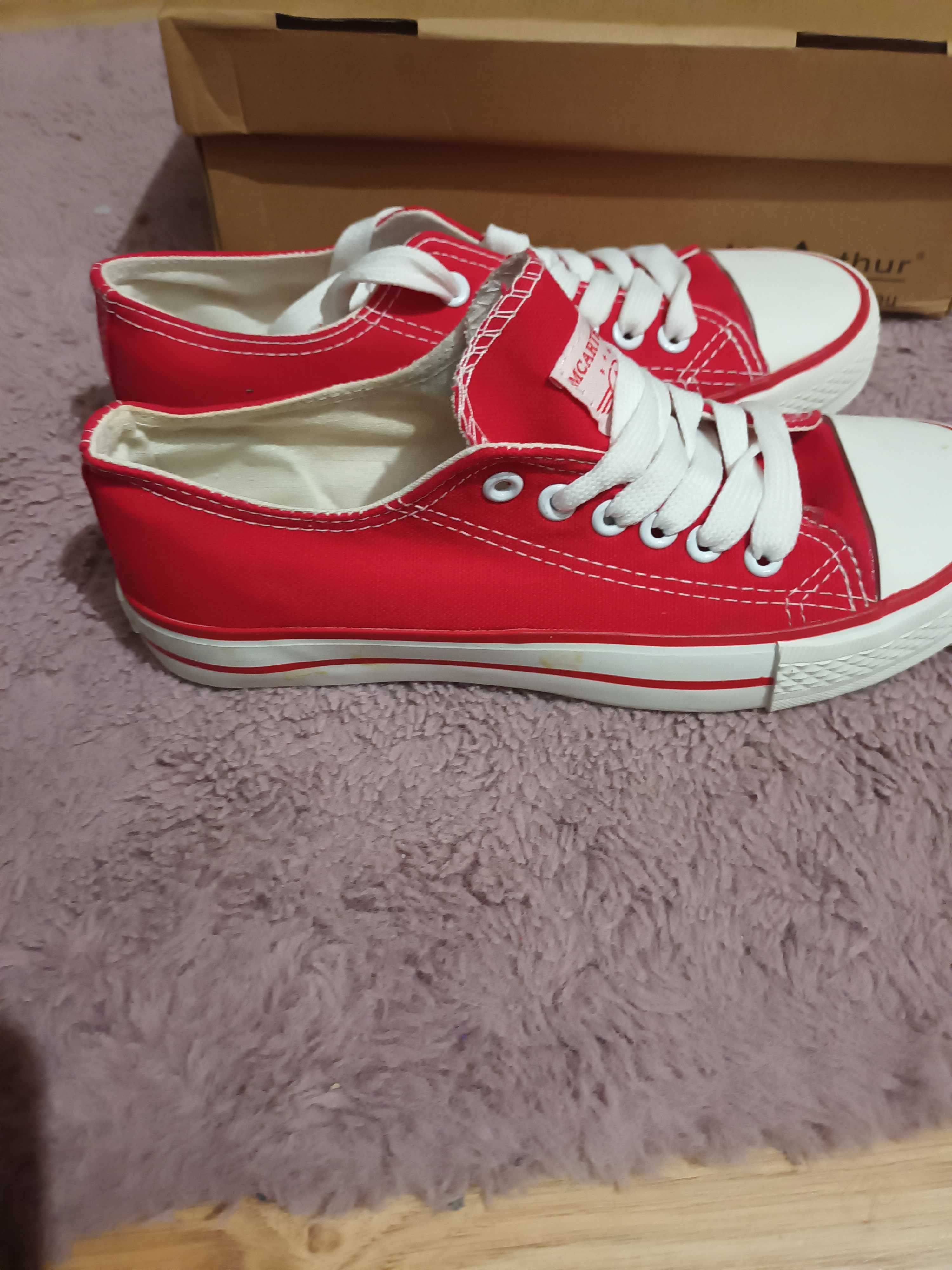 Tramoki NOWE 37 czerwone
