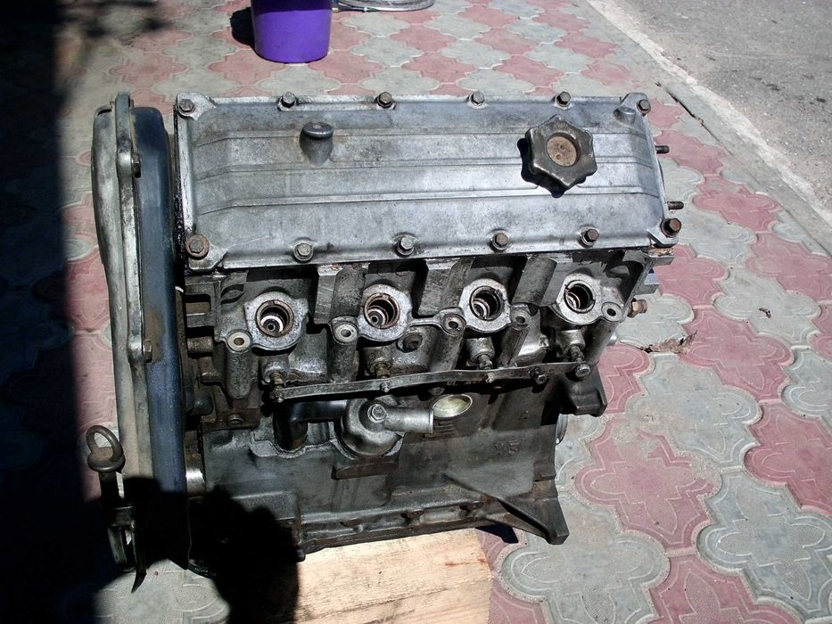 Двигун Блок двигуна 2101