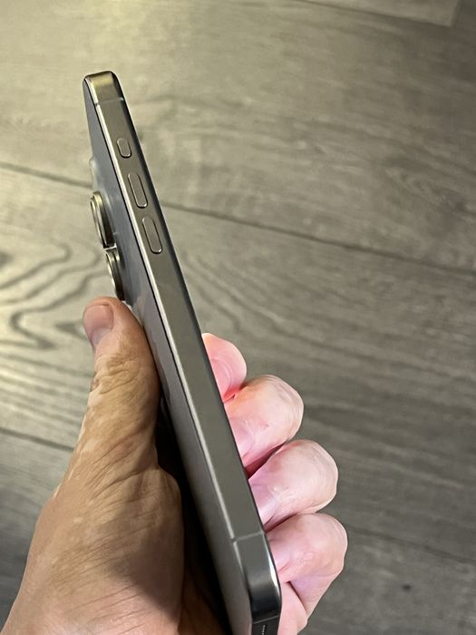 Iphone 15 pro max 256 esim sim lock обмін