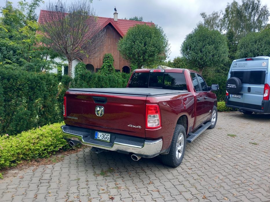 Ram 1500 Big Horn Quad Cab 4X4 6'4 Box