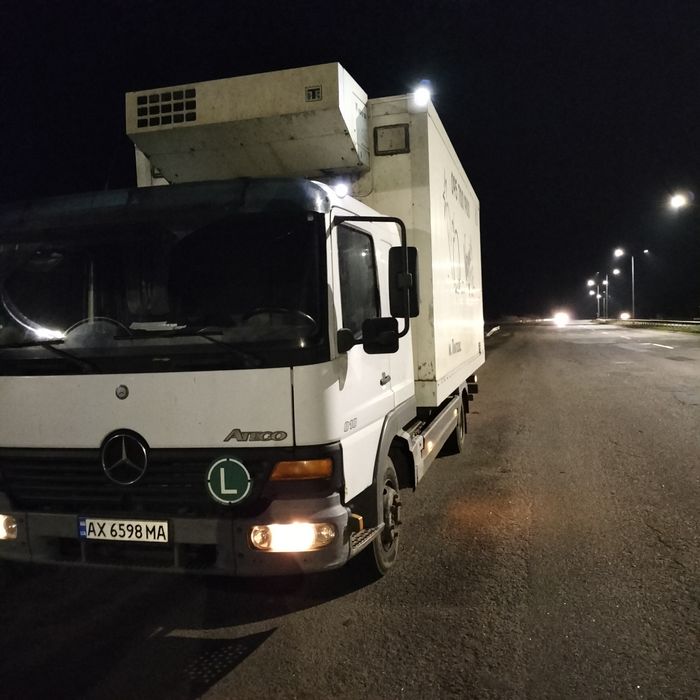 Мерседес атего 818 , рефрижератор