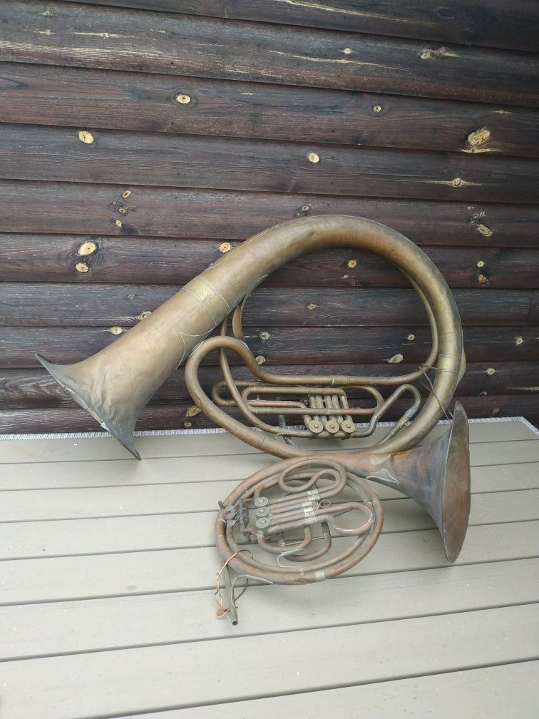 Zabytkowy instrument mosiężny 1m róg tuba waltornia dekoracja rekwizyt