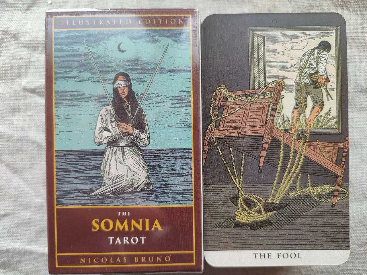 Гадальні карти таро сновидінь the somnia tarot колода сомнія