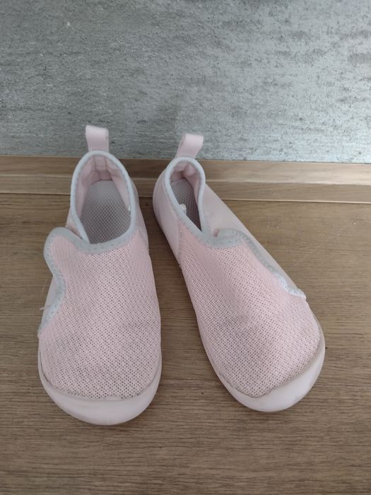 Buty buciki kapcie pantofle do przedszkola barefoot 27 Decathlon