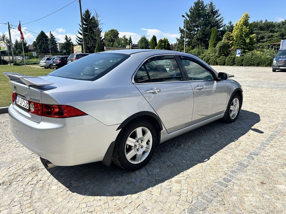 Honda accord 2.0i 155PS