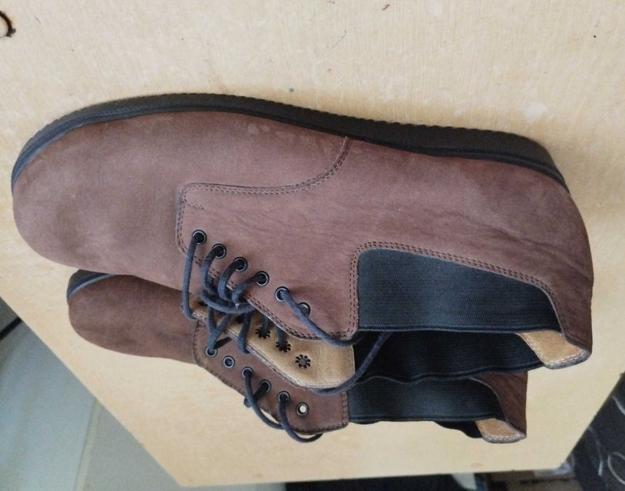 Чоловічі коричневі черевики