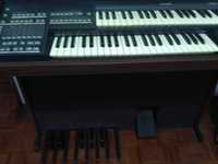 Órgão Viscount
RBX - 2000
pcm-midi progammable rhythm