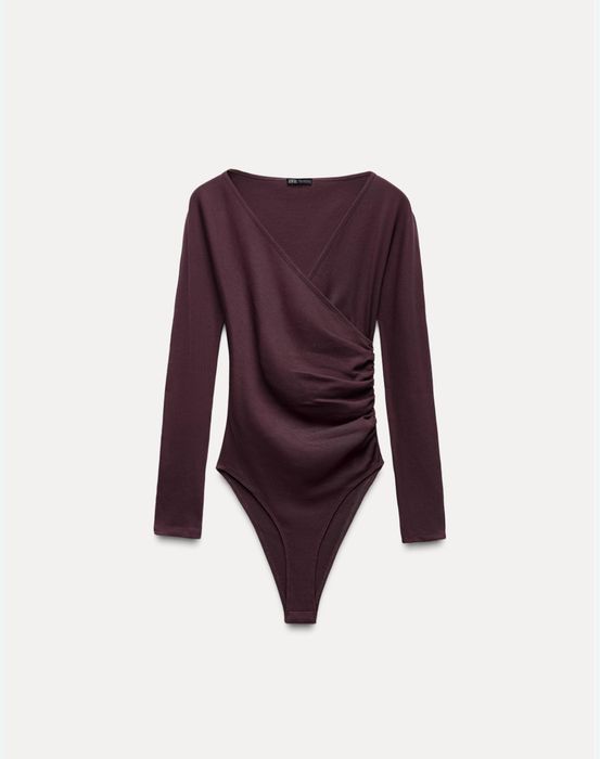 Красивий лонг від ZARA великий вибір одягу