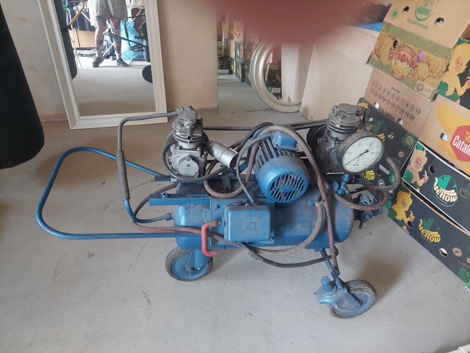 Sprężarka starowska dwukompresowa