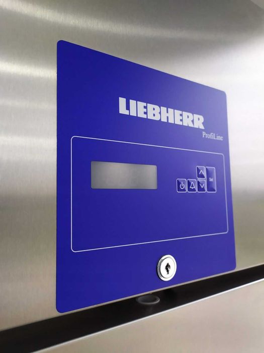 Zamrażarka piekarnicza Liebherr BGPv 6570 z prowadnicami na 60x40