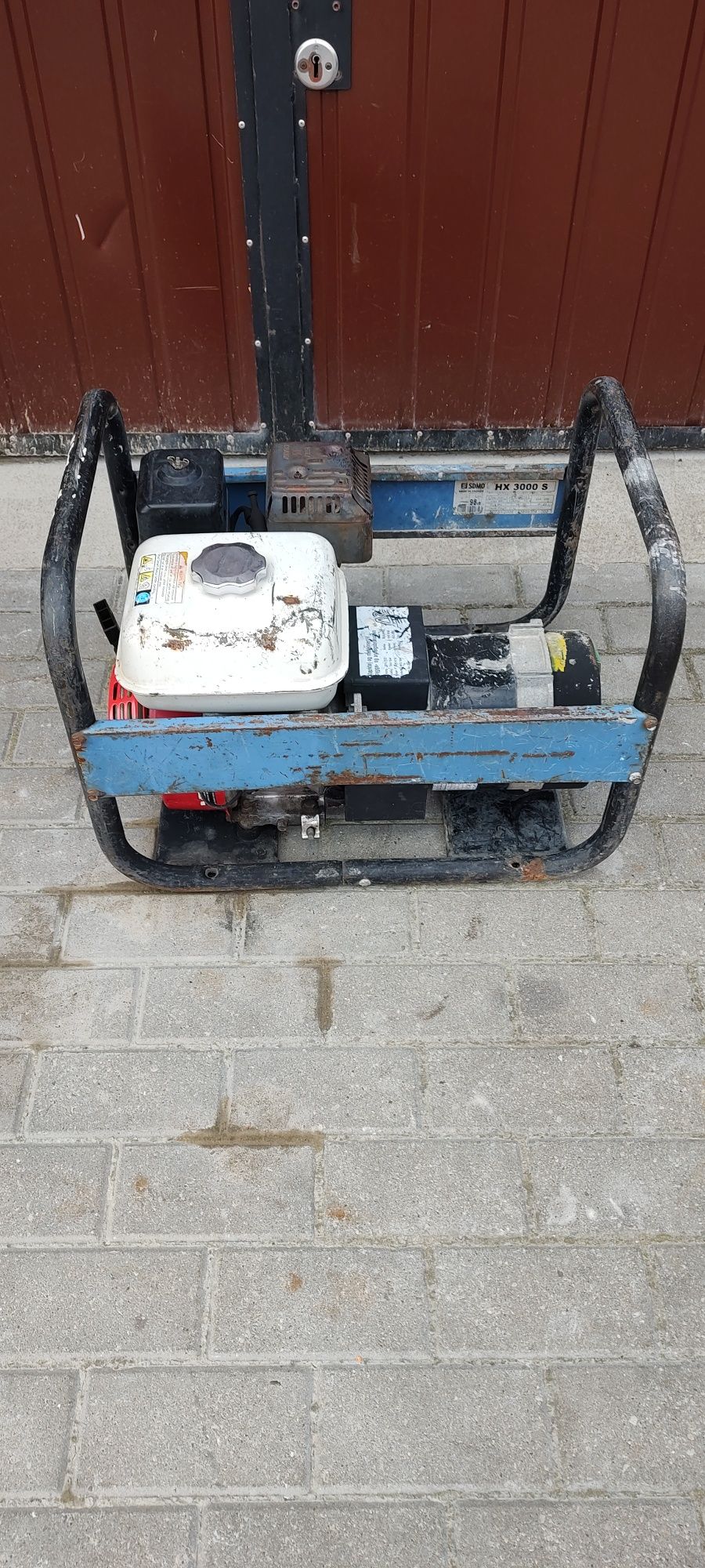 Generator,agregat SDMO HX3000S