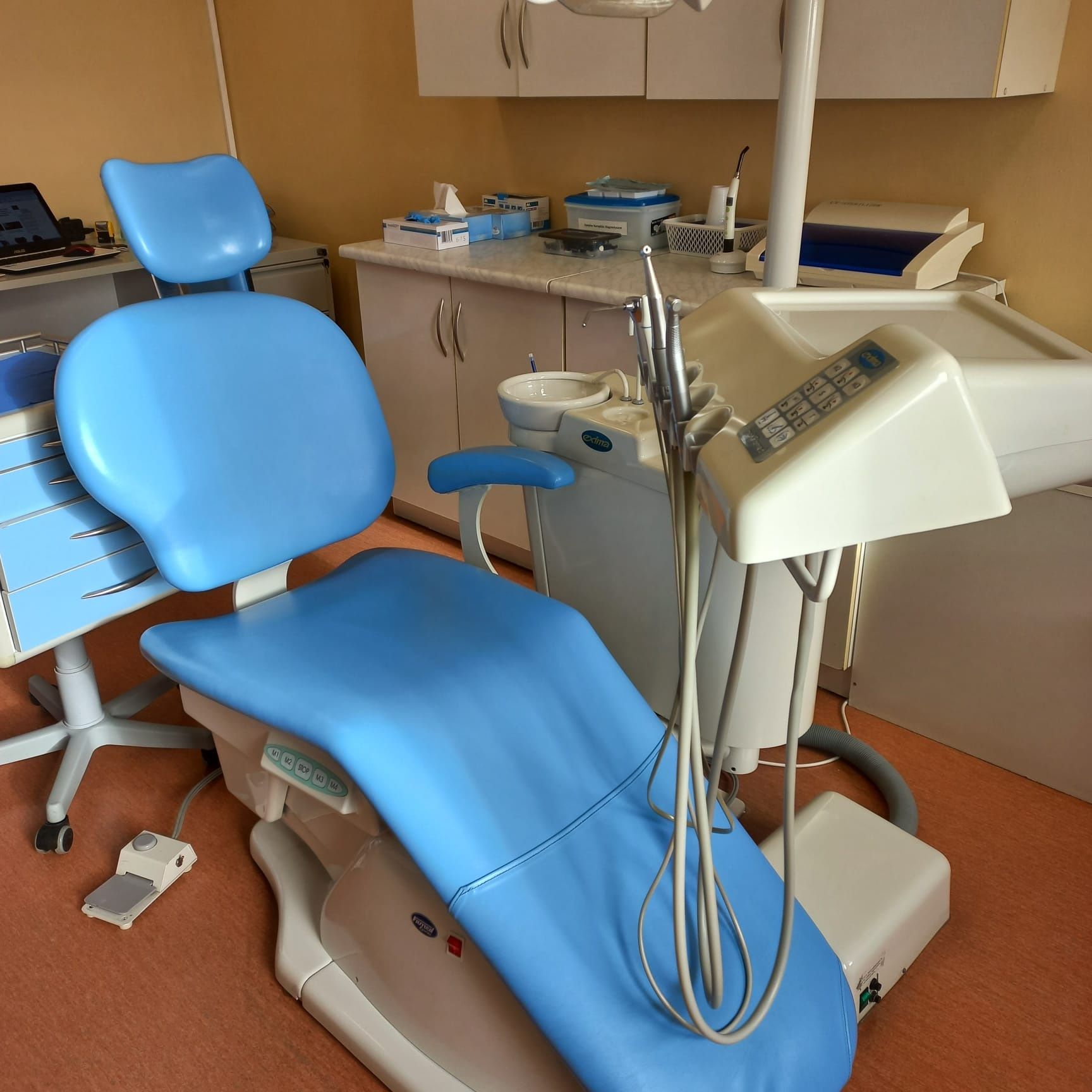 Unit Stomatologiczny DENTANA 2000
DENTANA 2000 EXIMA