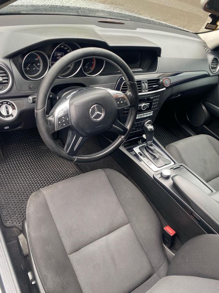 Mercedes C 220 w204