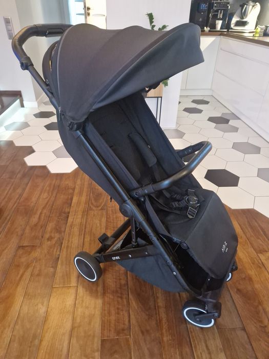 Spacerówka podróżna Anex Air-X