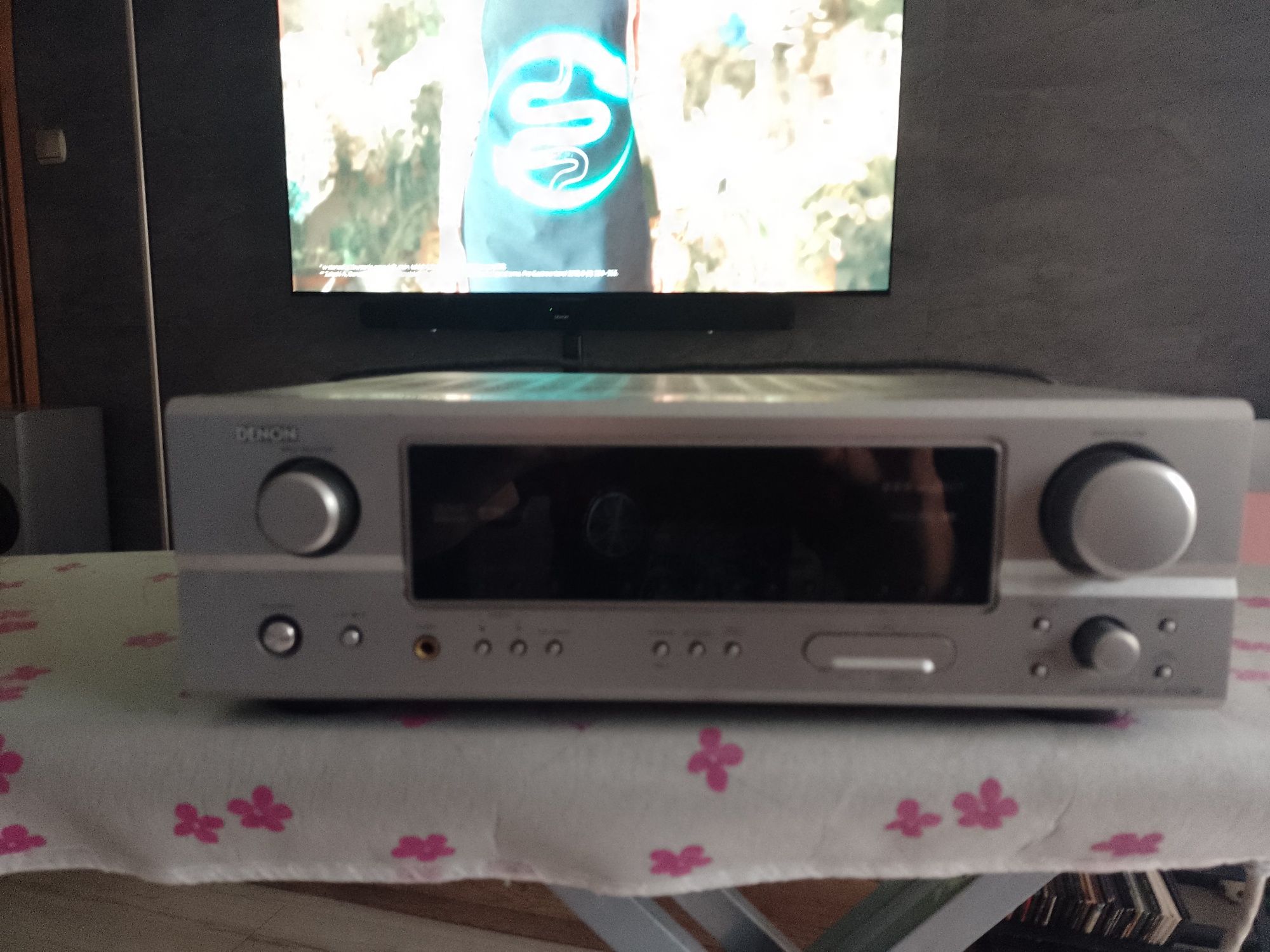 Amplituner Denon