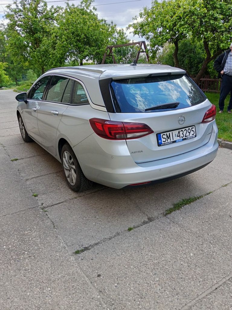 Opel Astra k sports tourer+