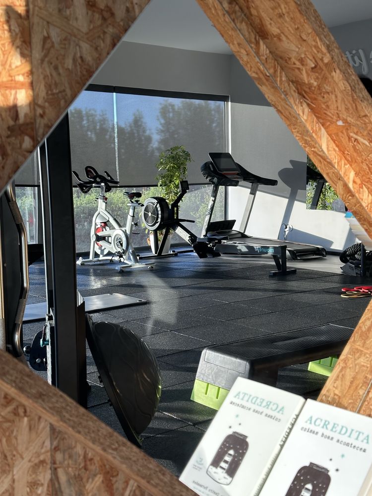 Passadeira de corrida Bodytone DT-22 Wi-Fi