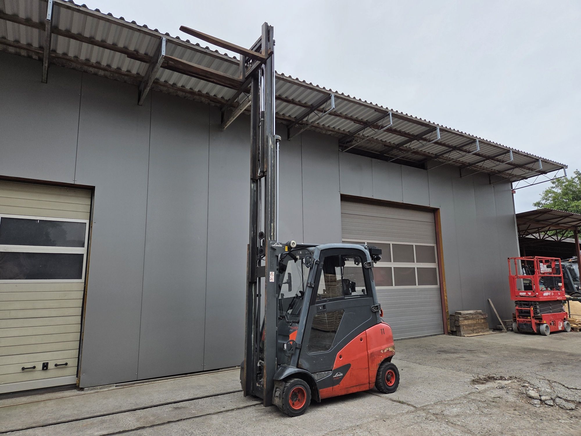 Wózek widlowy Linde H20T-01  Rok 2016, Triplex 4.62 m, Kabina, Przesuw