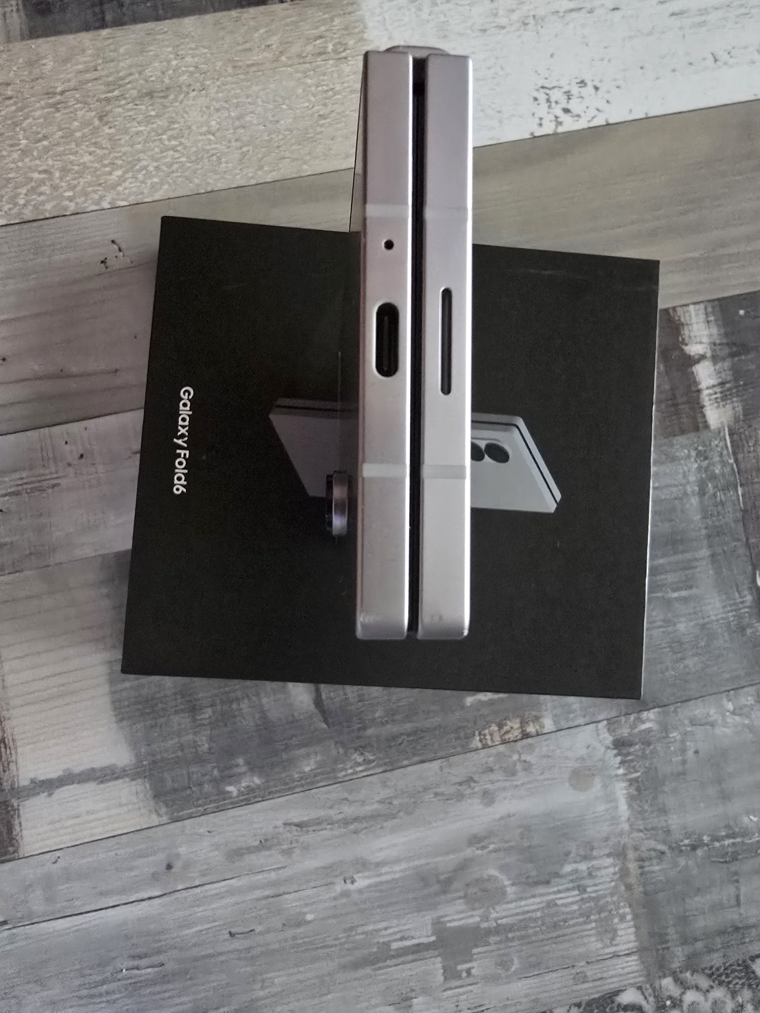 Samsung Galaxy Z Fold6 SM-F956b/ds 12/256GB Szary silver shadow