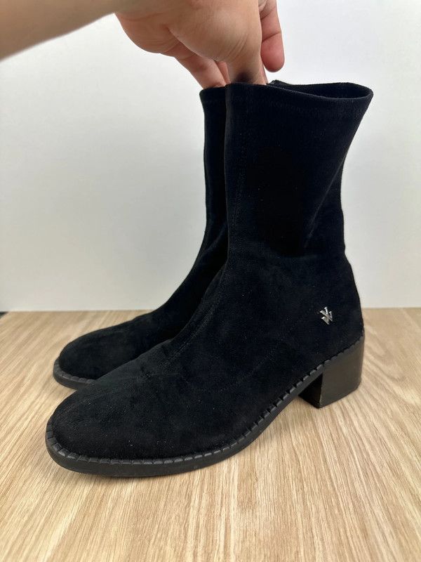Buty botki czarne vanessa wu r. 39