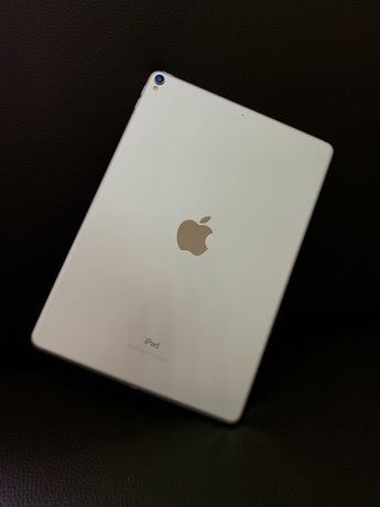iPad Pro 10,5 256gb silver стан нового акб 25  циклів