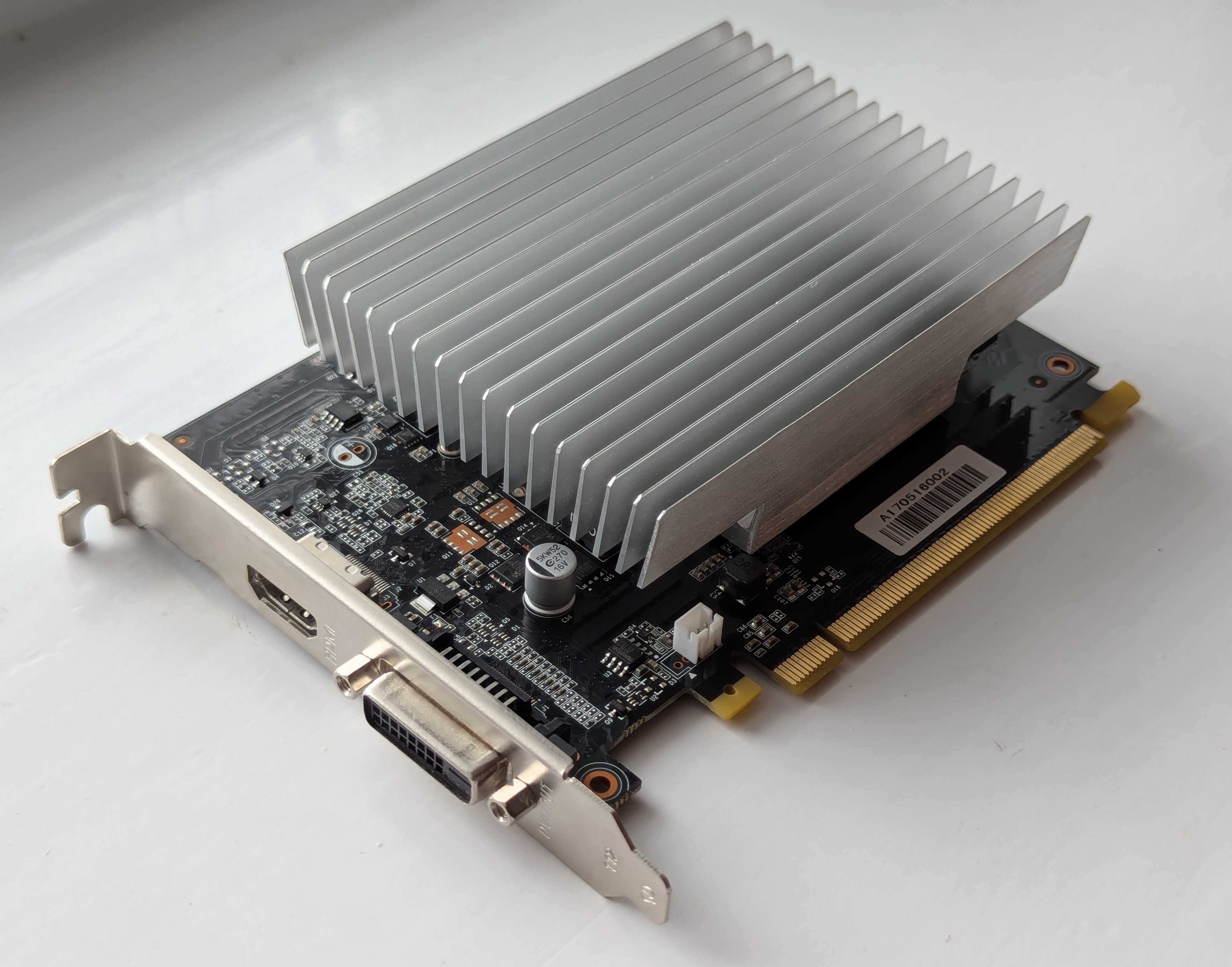 Відеокарта Gainward GeForce GT 1030 SilentFX / 2Gb / GDDR5 / ITX