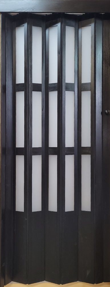 Drzwi harmonijkowe drewniane