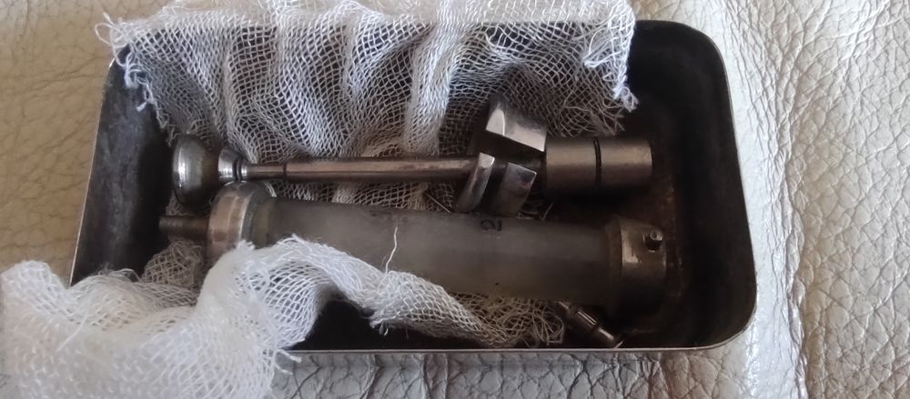 Pudełko na strzykawke Oryginal Record  strzykawka antyk PRL vintage